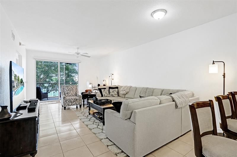 7623 Southampton Terrace, Unit 302, Tamarac, FL 33321 Photo