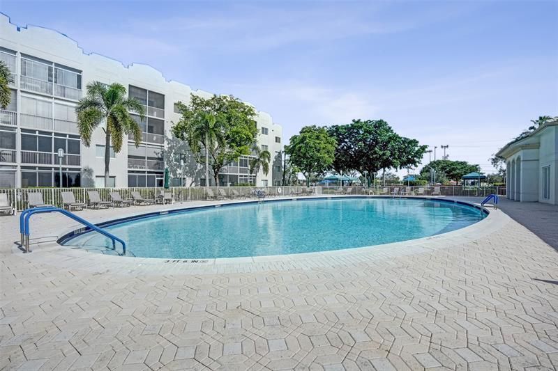 7623 Southampton Terrace, Unit 302, Tamarac, FL 33321 Photo