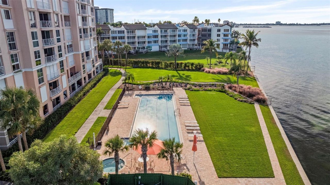 4981 Bacopa Lane S, Unit 302, Saint Petersburg, FL 33715 Photo