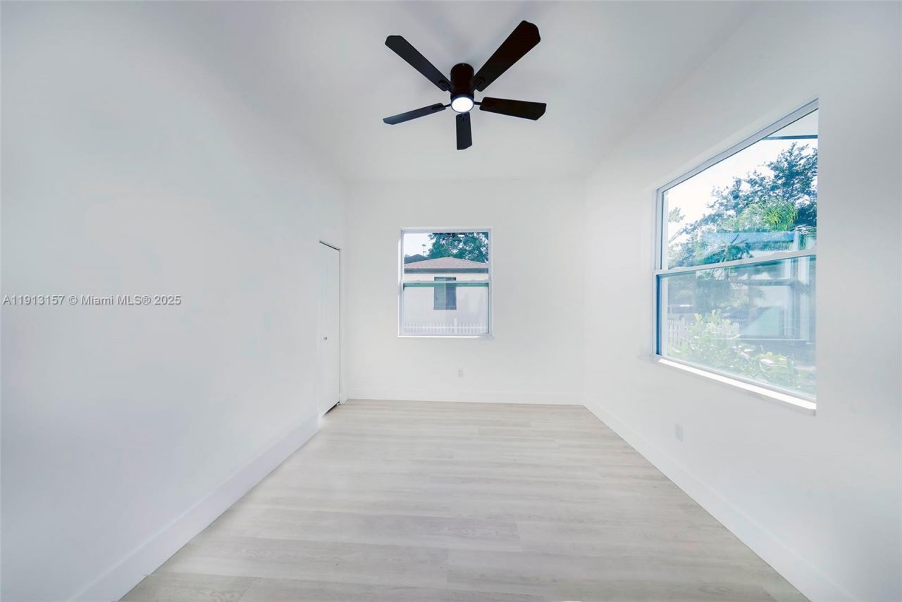 2925 13th St N, Saint Petersburg, FL 33704 Photo