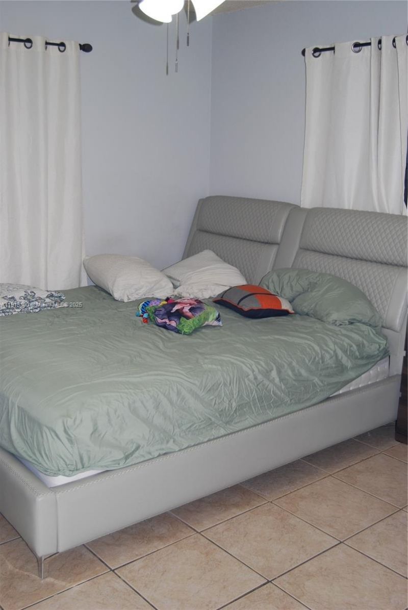 950 SW 13th Ct, Miami, FL 33135 Photo