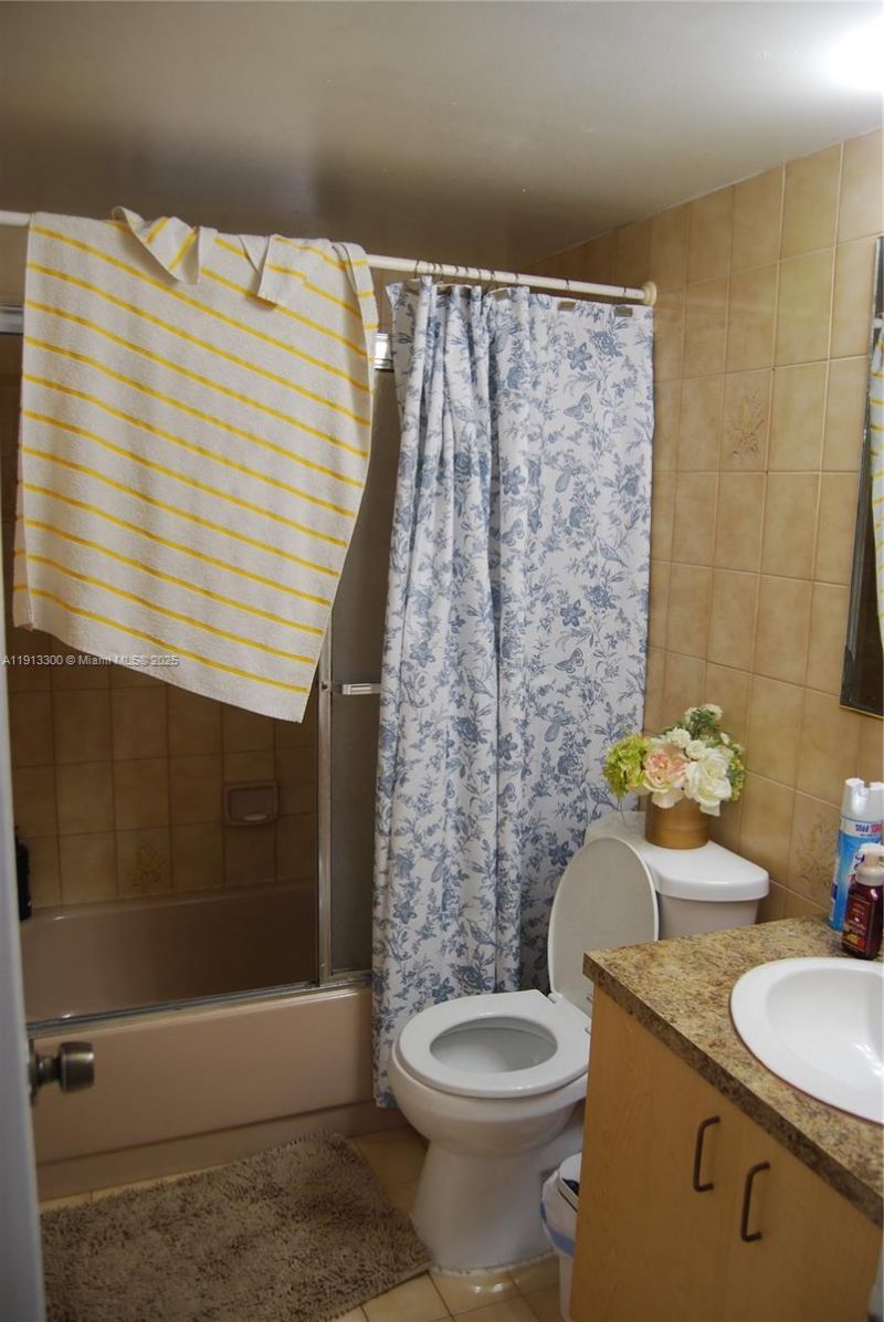 950 SW 13th Ct, Miami, FL 33135 Photo