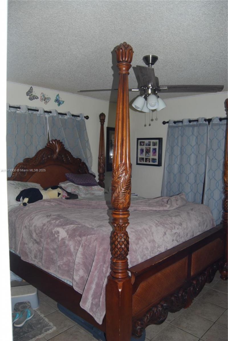 950 SW 13th Ct, Miami, FL 33135 Photo