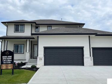 11004 S 218 Street, Gretna, NE 68028