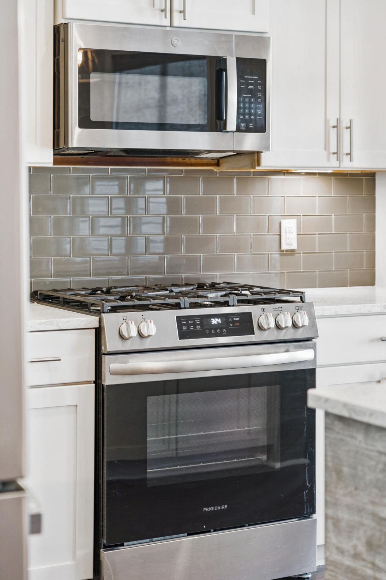 2216 Hamlin Sound Circle Circle Photo 21