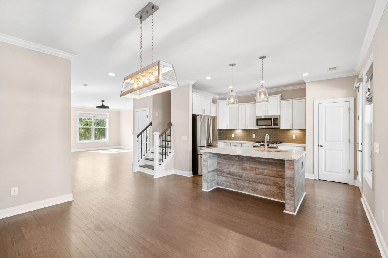 2216 Hamlin Sound Circle Circle Photo 31