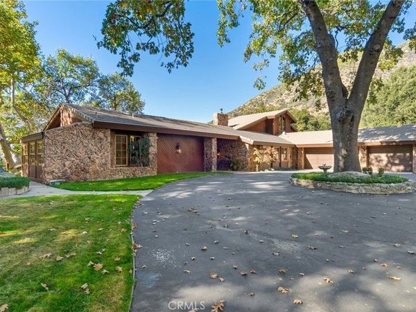 39292 Oak Glen Road, Oak Glen, CA 92399