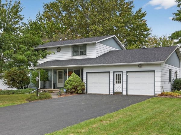 317 Barrett Lane, Bridgeport, NY 13037
