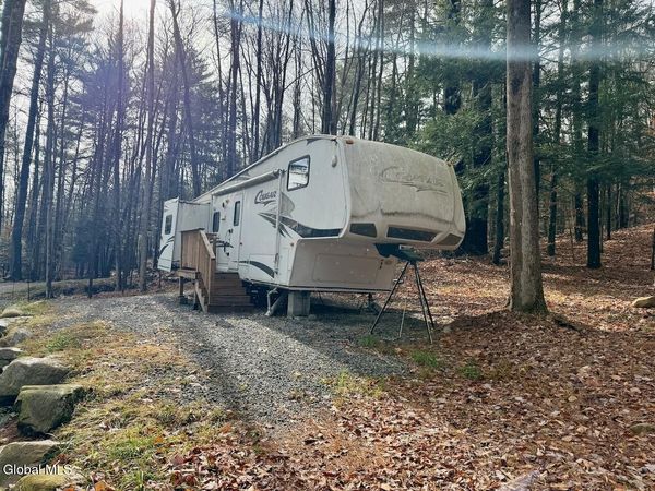 319 Snow Rd Road, Edinburg, NY 12835