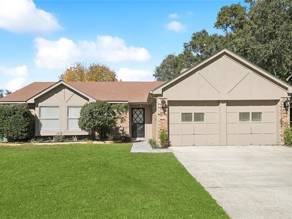 320 PORTSMOUTH Drive, Slidell, LA 70460