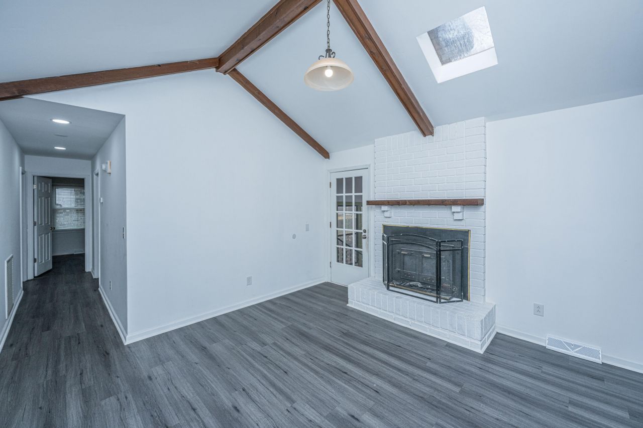 9 Lighthouse Drive Photo 13