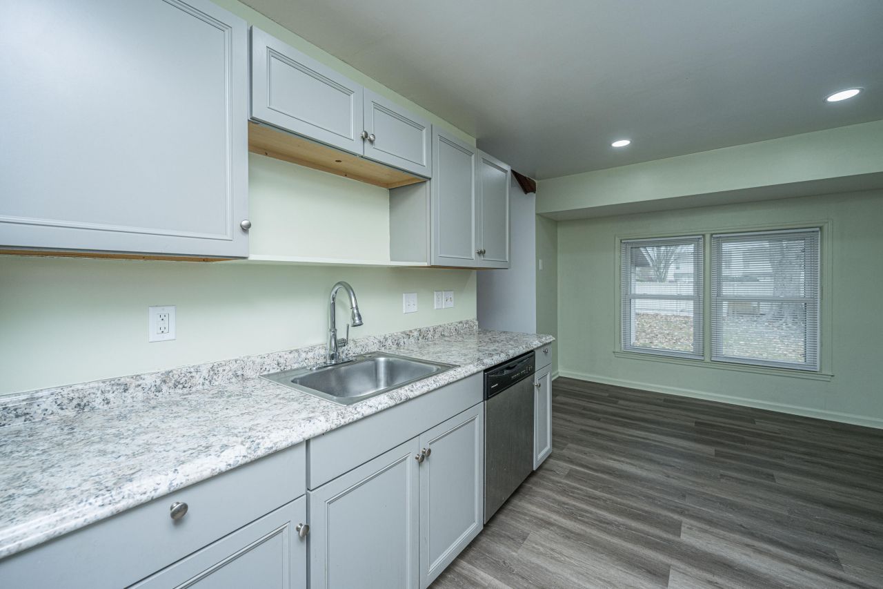 9 Lighthouse Drive Photo 8