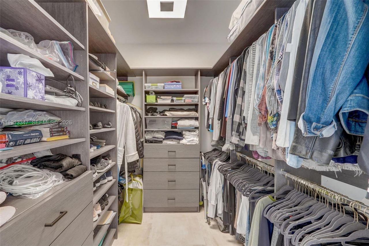 20191 E Country Club Dr, Unit 802, Aventura, FL 33180 Photo