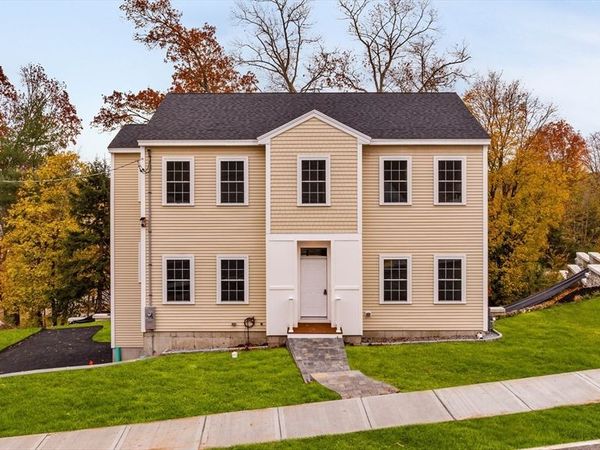 391 Sprague St, Dedham, MA 02026