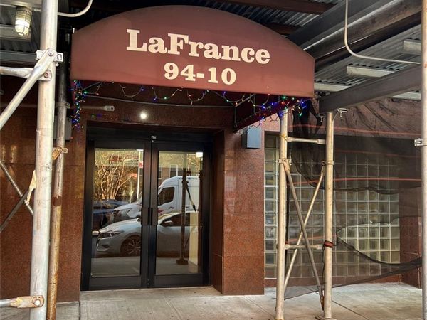 94-10 59th Avenue, Unit 2J, Elmhurst, NY 11373