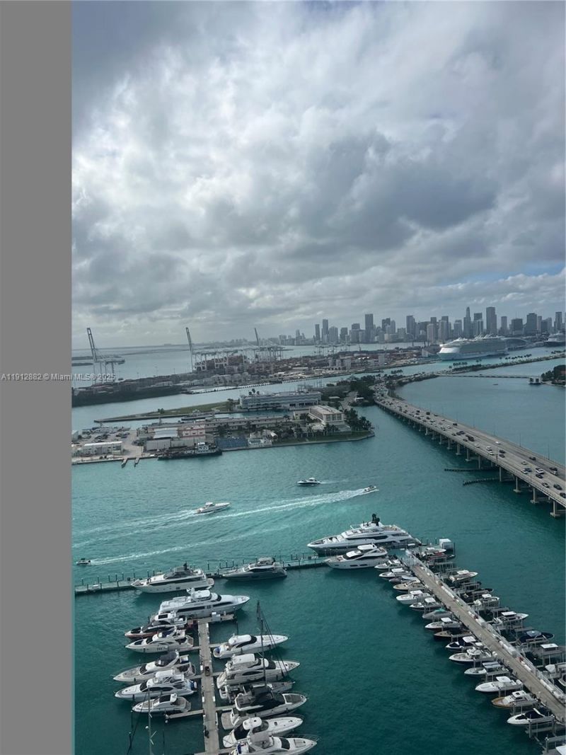 1717 N Bayshore Dr, Unit A-1734, Miami, FL 33132 Photo