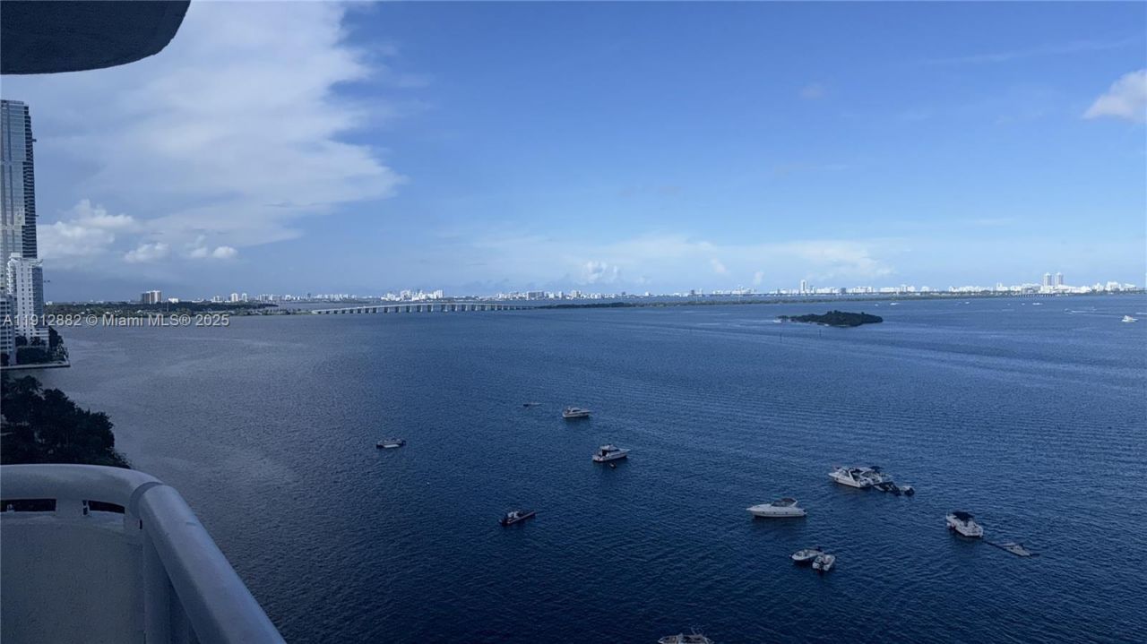 1717 N Bayshore Dr, Unit A-1734, Miami, FL 33132 Photo