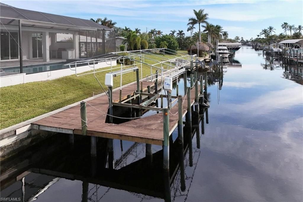 3102 SE 18th Pl, Cape Coral, FL 33904 Photo