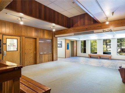 865 Tahoe Boulevard, Incline Village, NV 89451 Photo