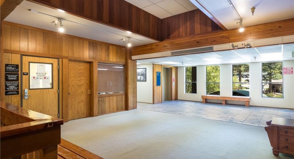 865 Tahoe Boulevard, Incline Village, NV 89451 Photo