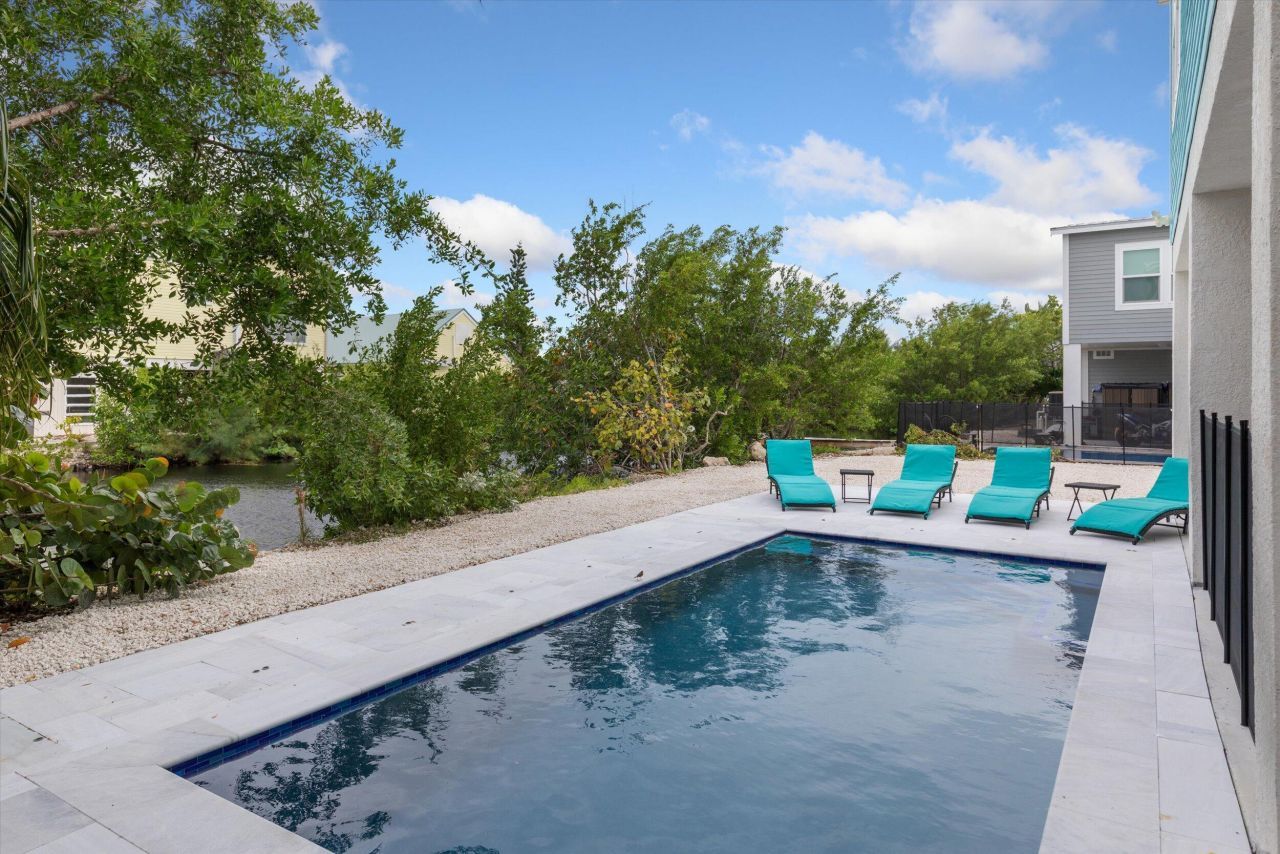 463 Lesrohde Drive, Ramrod, FL 33042 Photo