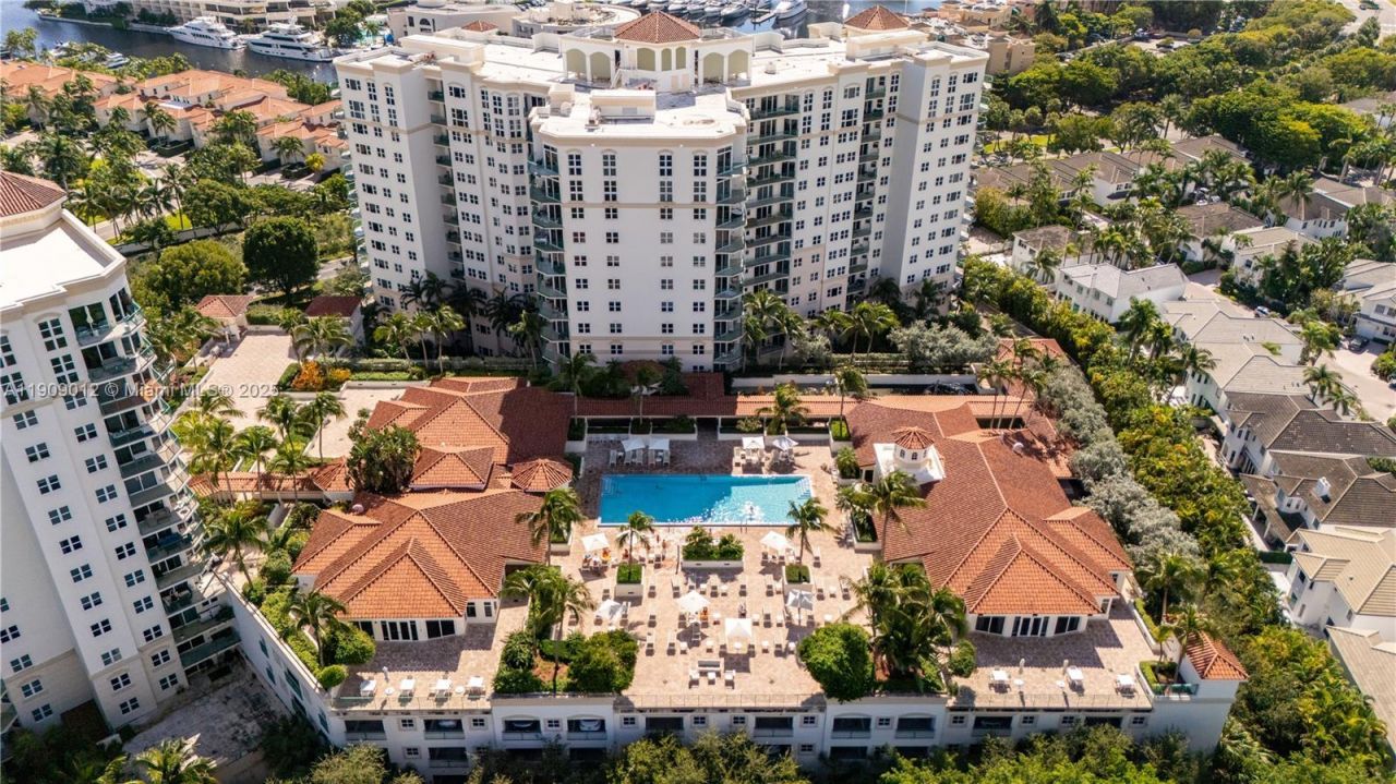 19900 E Country Club Dr, Unit PH18, Aventura, FL 33180 Photo