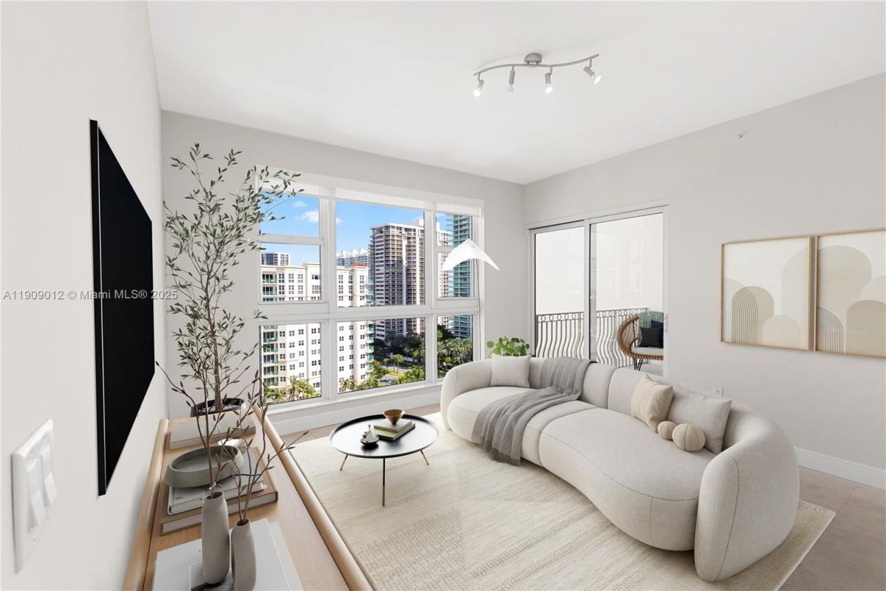 19900 E Country Club Dr, Unit PH18, Aventura, FL 33180 Photo