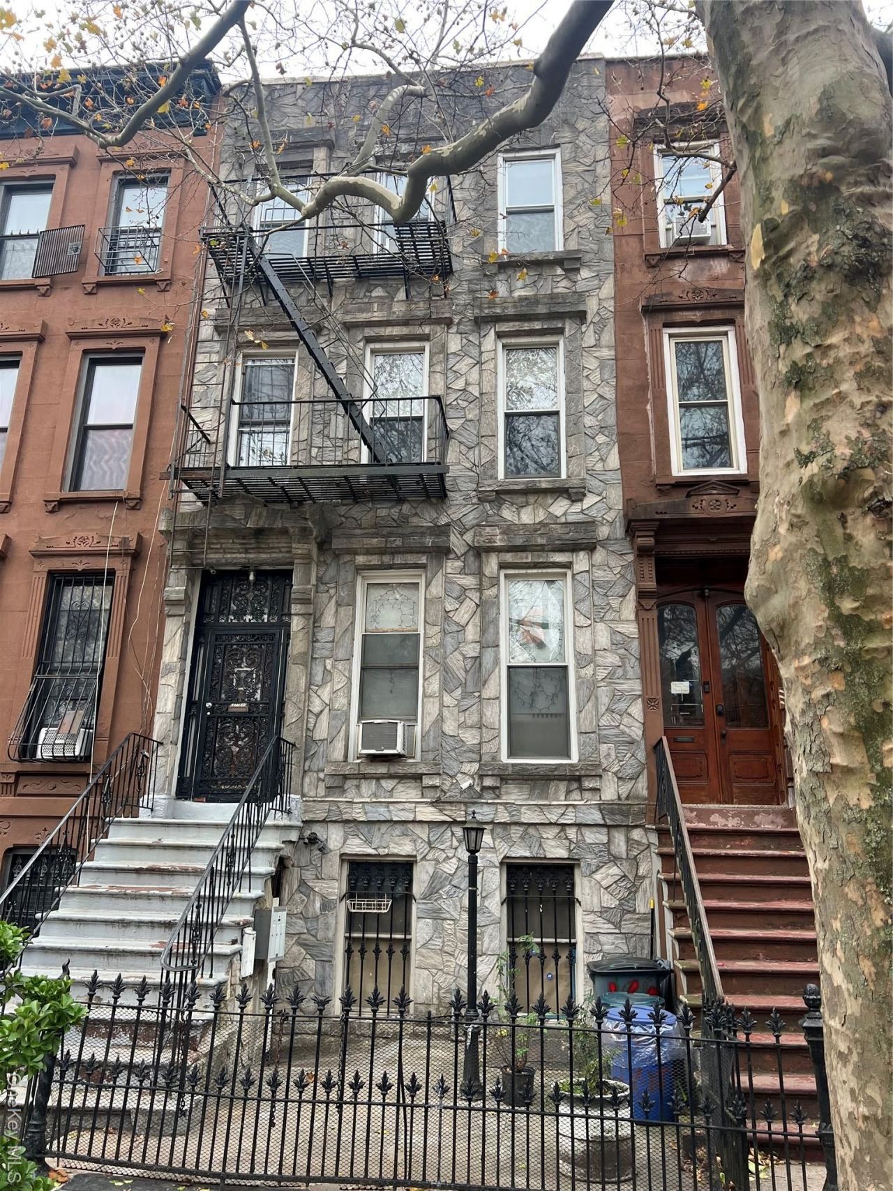 160 Decatur Street, Unit 4, Brooklyn, NY 11233 Main Photo