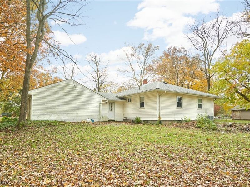 2941 Sweitzer Road, Uniontown, OH 44685 Photo 14
