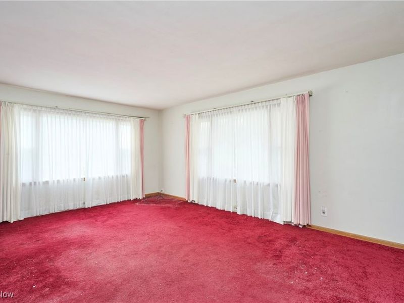 2941 Sweitzer Road, Uniontown, OH 44685 Photo 3