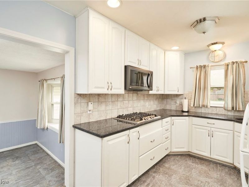 2941 Sweitzer Road, Uniontown, OH 44685 Photo 5