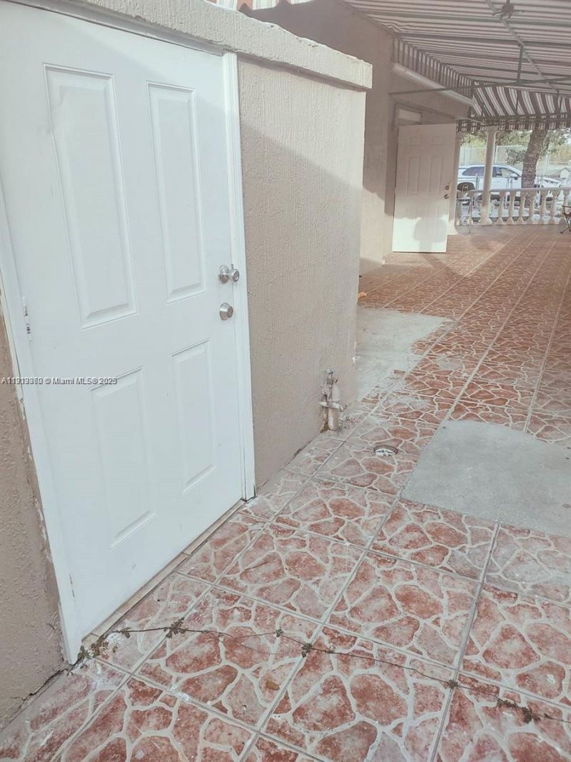 6422 NW 29th Ave, Miami, FL 33147 Photo