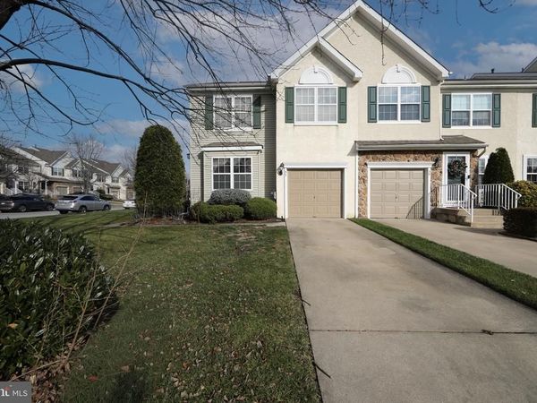 32 HEARTHSTONE LANE, MARLTON, NJ 08053