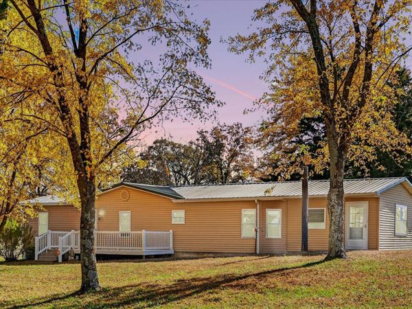 20300 E 1650 Road, Stockton, MO 65785