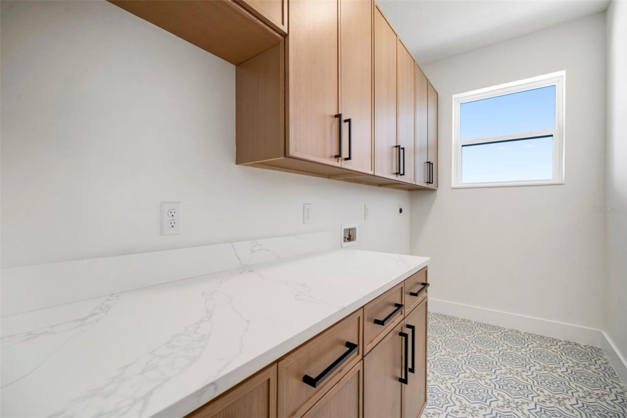 1207 Apollo Beach Boulevard, Apollo Beach, FL 33572 Photo