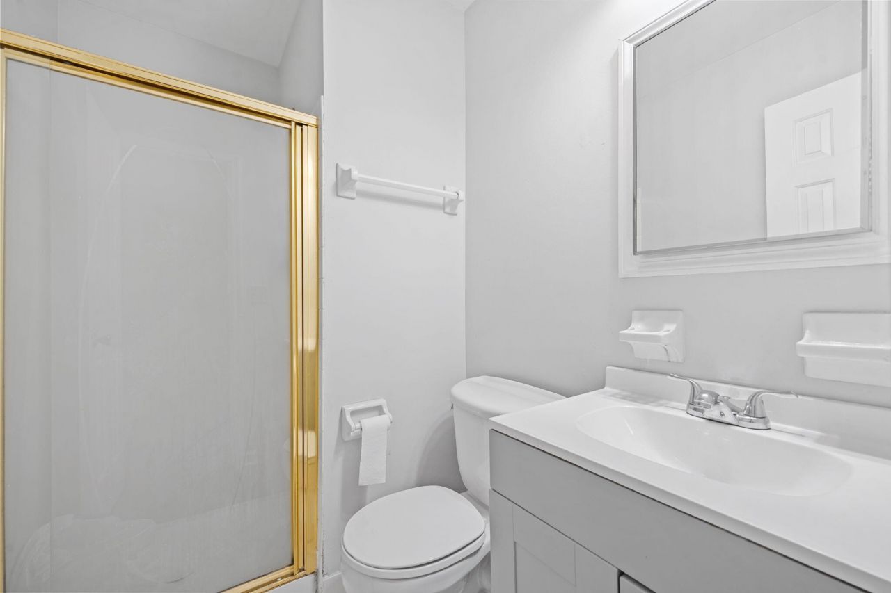 302 Springview Lane Photo 15