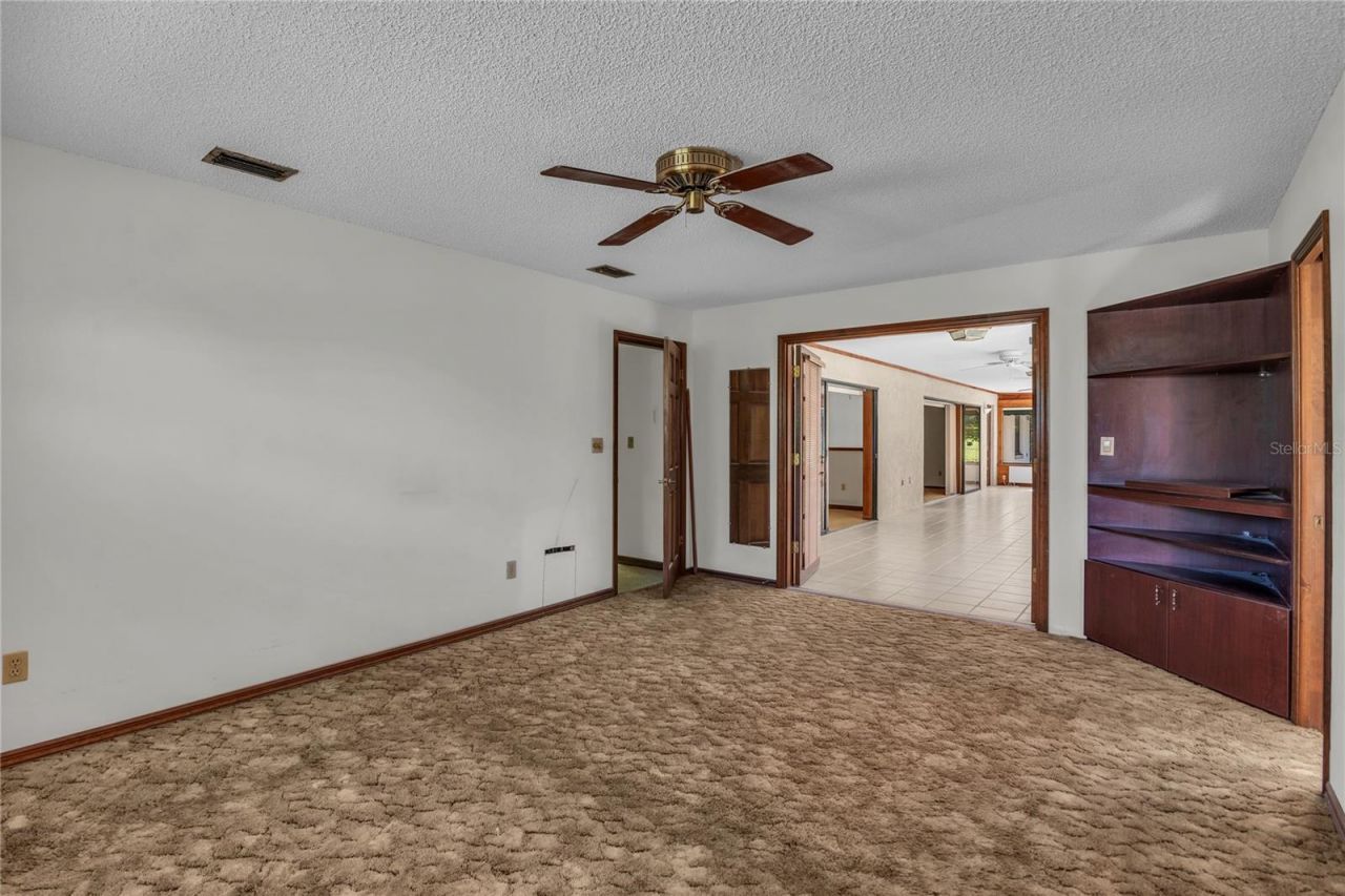 624 Hull Island Drive, Oakland, FL 34787 Photo