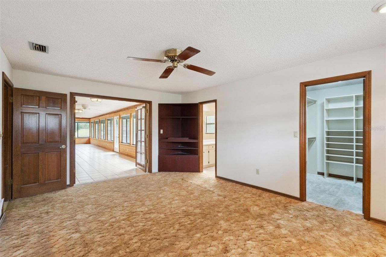 624 Hull Island Drive, Oakland, FL 34787 Photo