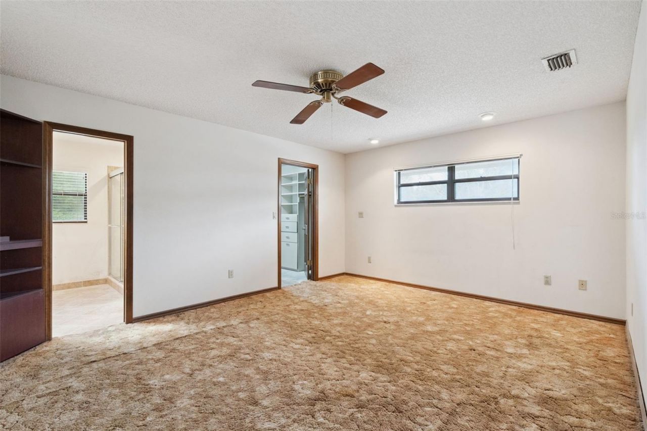 624 Hull Island Drive, Oakland, FL 34787 Photo