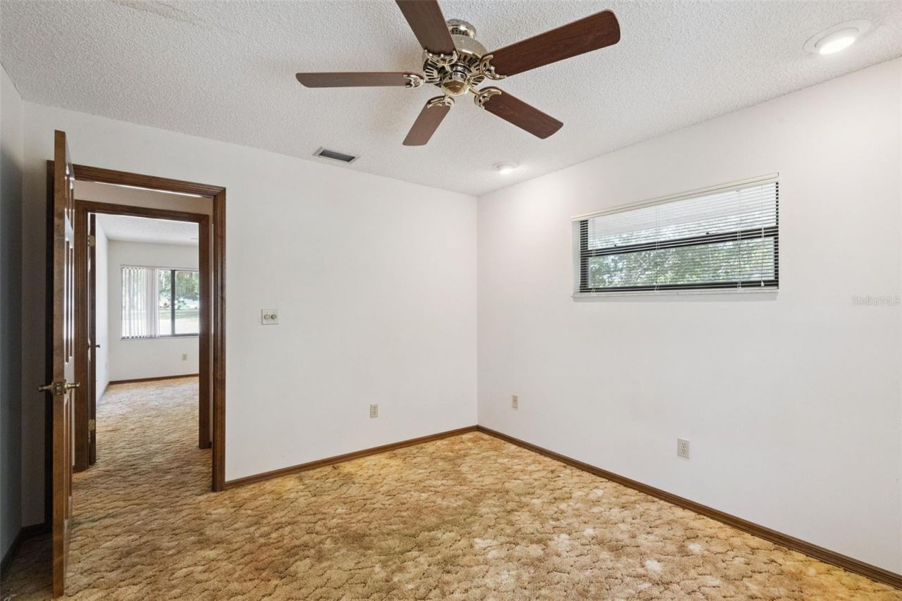 624 Hull Island Drive, Oakland, FL 34787 Photo