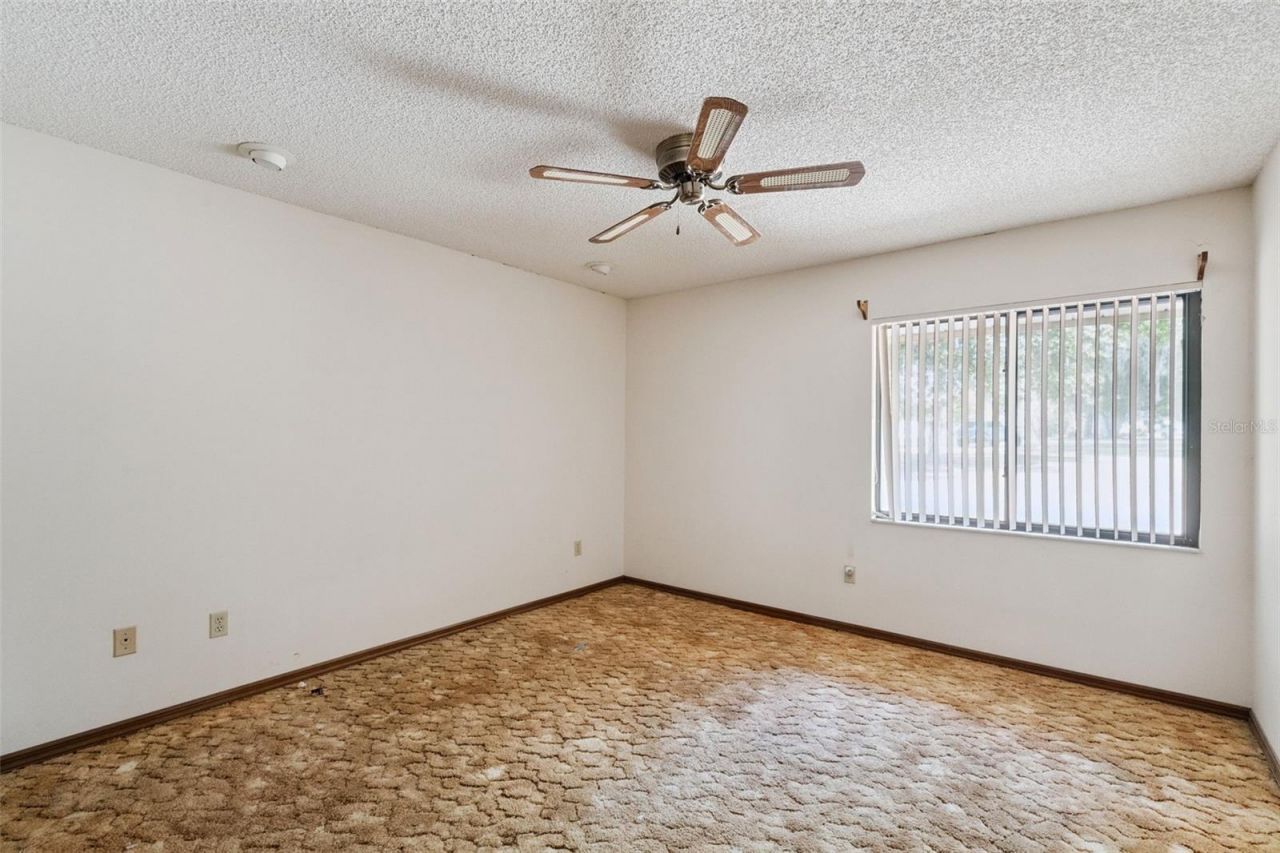 624 Hull Island Drive, Oakland, FL 34787 Photo