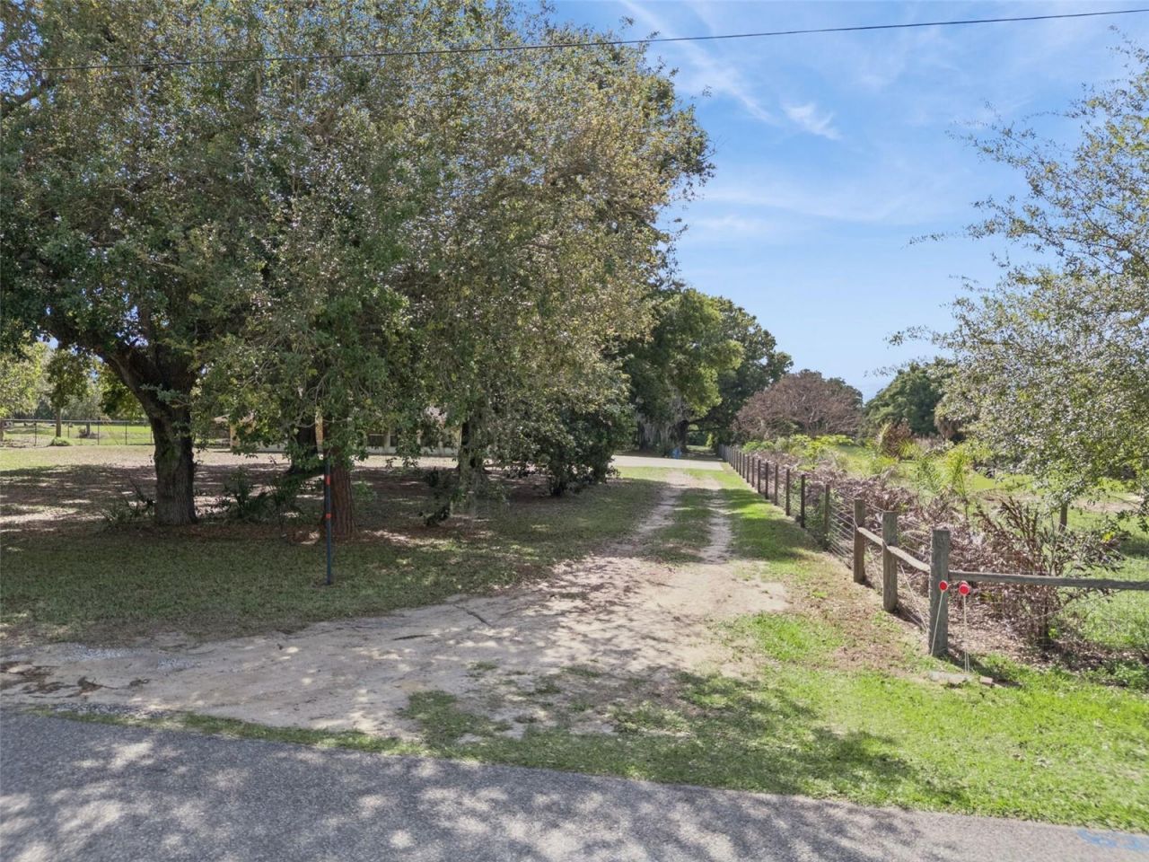 624 Hull Island Drive, Oakland, FL 34787 Photo