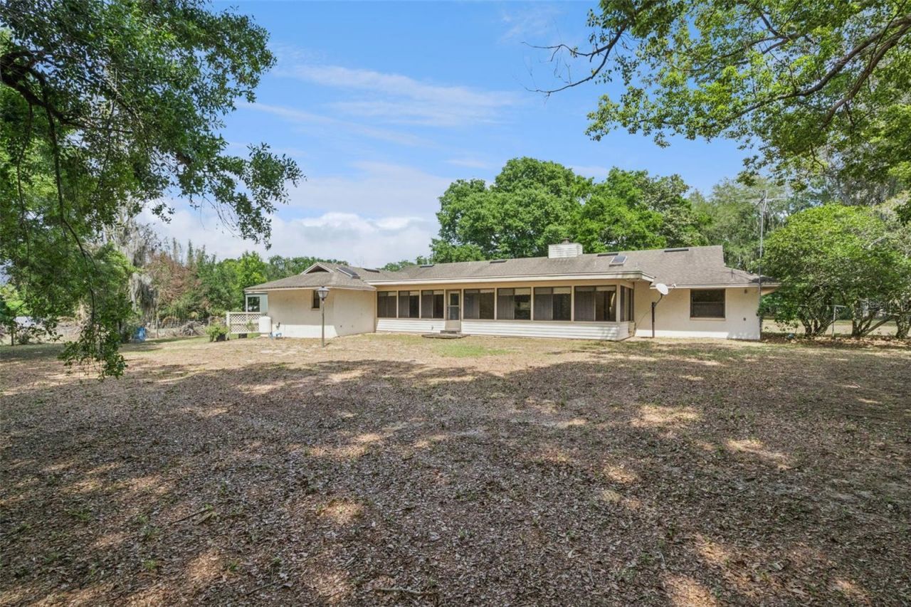 624 Hull Island Drive, Oakland, FL 34787 Photo