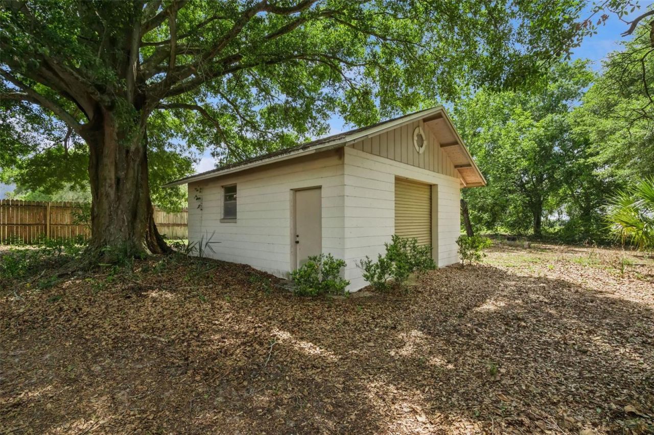 624 Hull Island Drive, Oakland, FL 34787 Photo