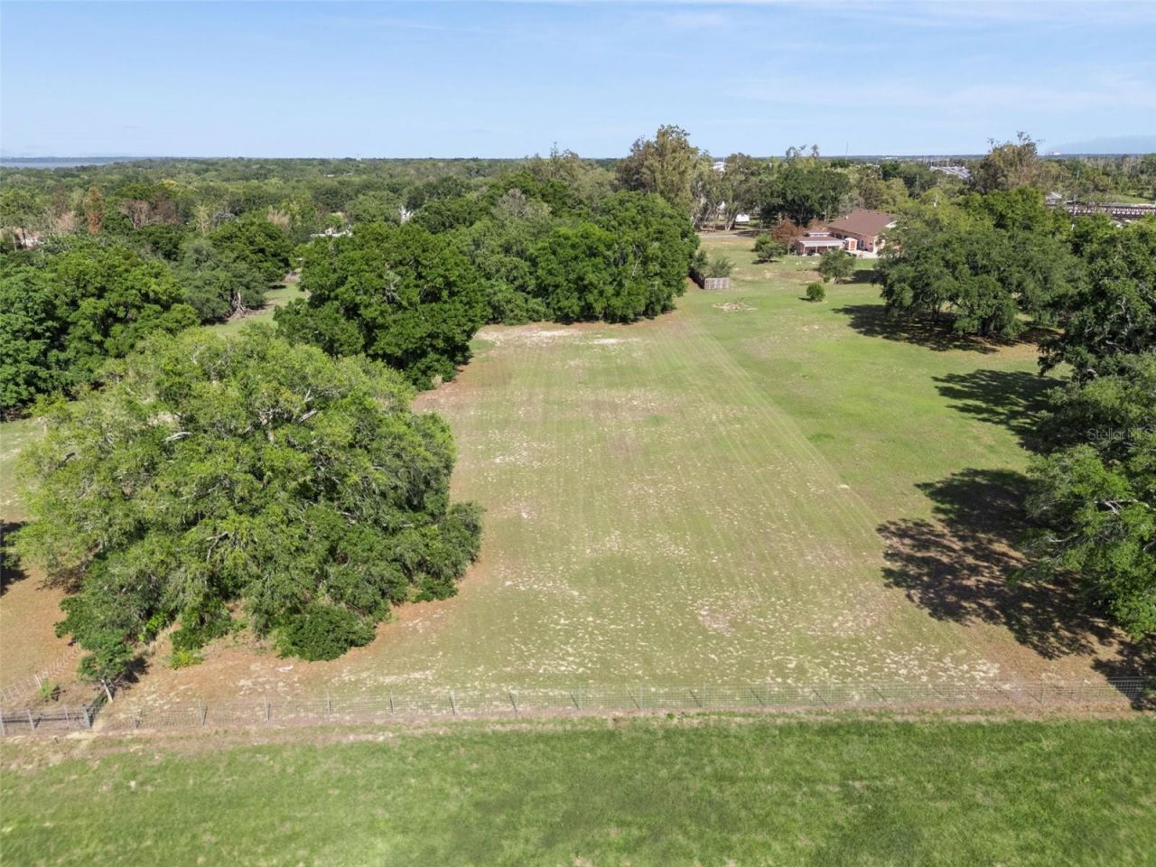 624 Hull Island Drive, Oakland, FL 34787 Photo