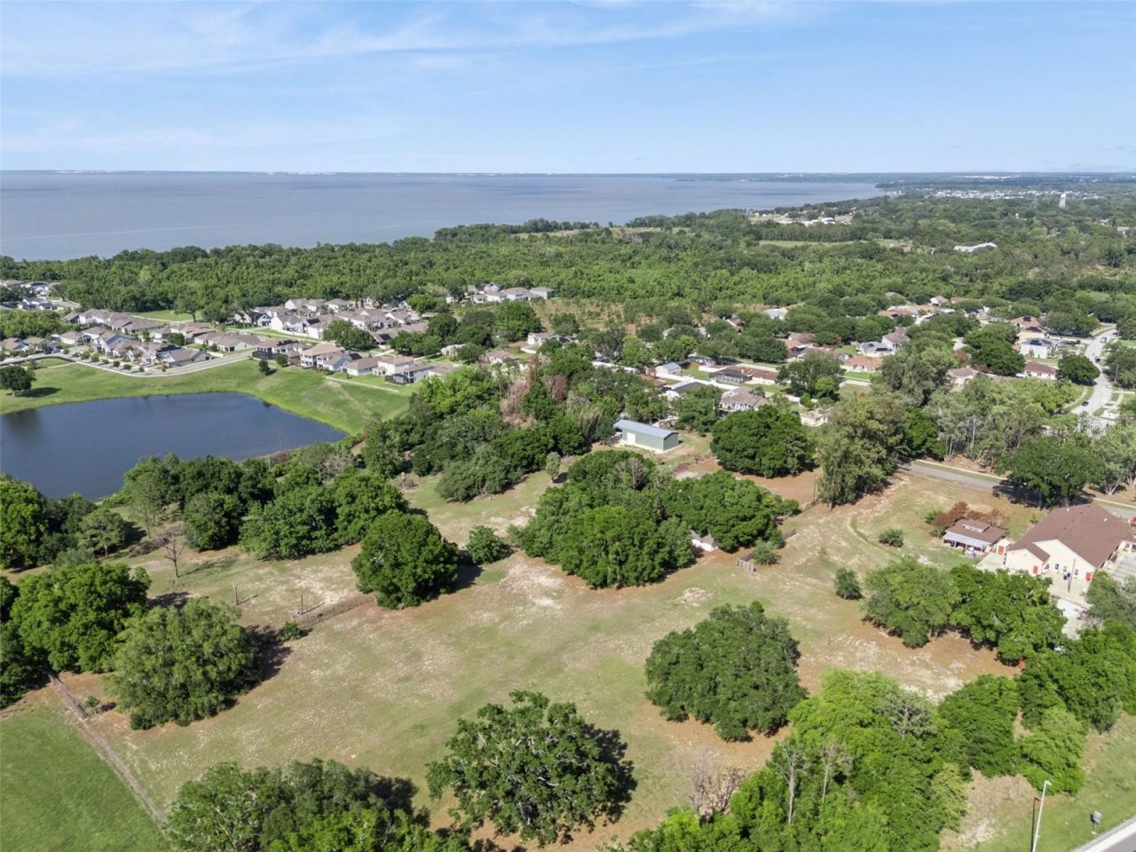 624 Hull Island Drive, Oakland, FL 34787 Photo