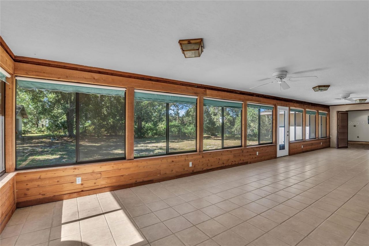 624 Hull Island Drive, Oakland, FL 34787 Photo