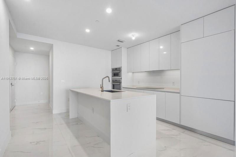 700 NE 24, Unit 1703, Miami, FL 33137 Photo