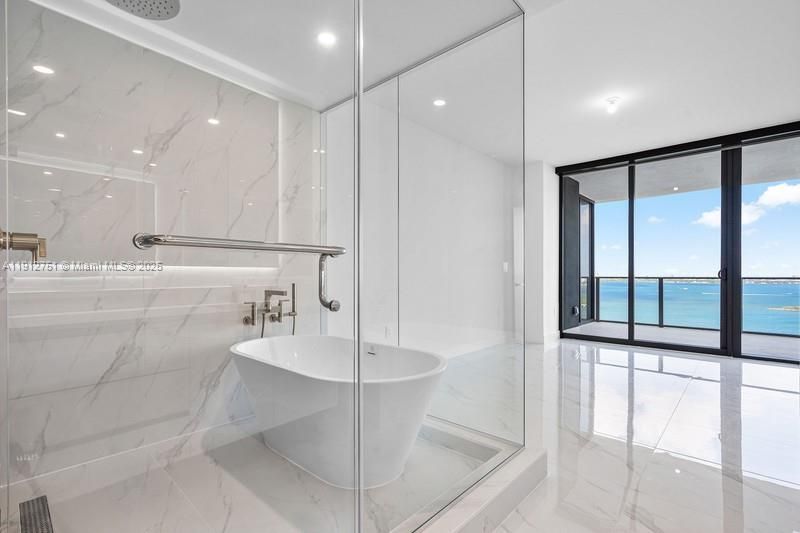 700 NE 24, Unit 1703, Miami, FL 33137 Photo