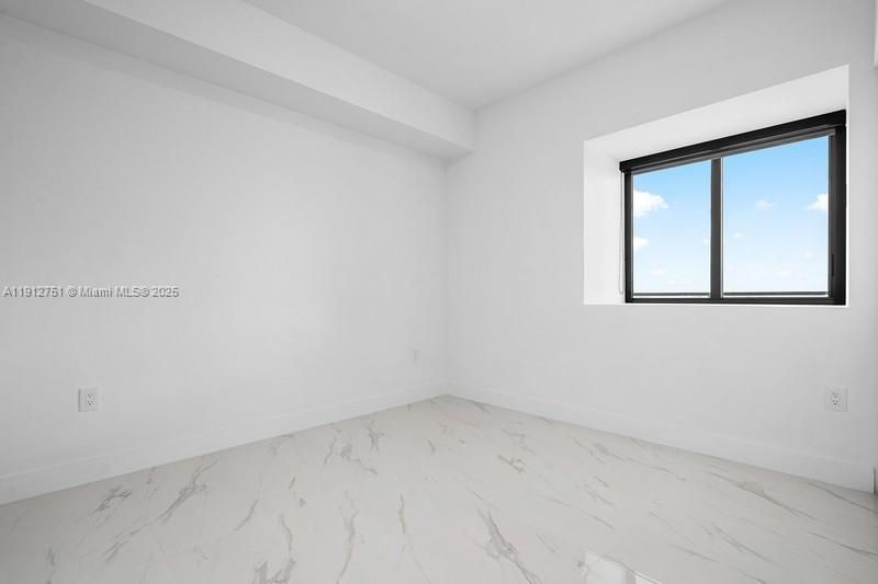 700 NE 24, Unit 1703, Miami, FL 33137 Photo